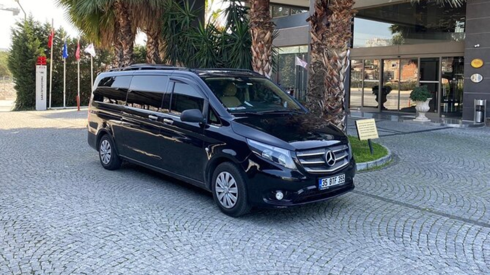 İzmir havalimanı transfer aracı
